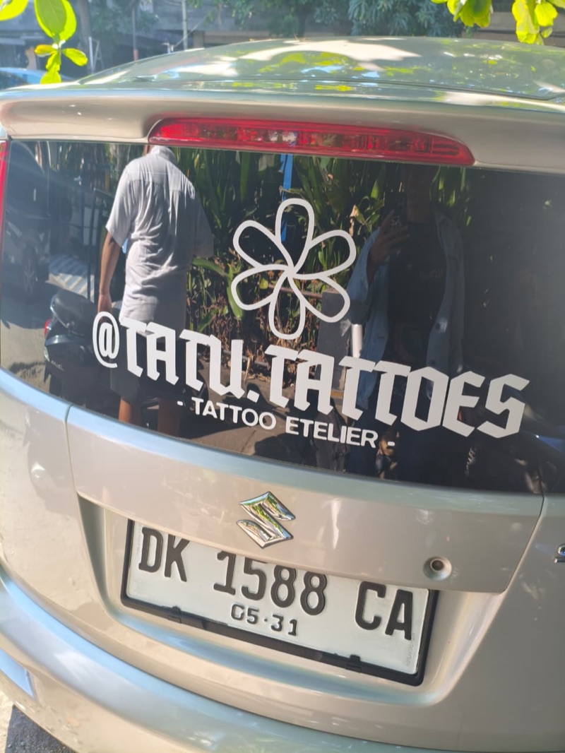 Pasang kaca film mobil Bali
